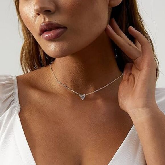 Dainty Gold CZ Heart Choker Necklace – Minimalist Layering Jewelry for Women - Picture 4 of 6